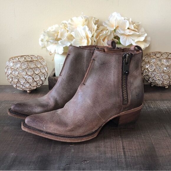 Frye Sacha Moto Shortie Boots - Picture 1 of 11